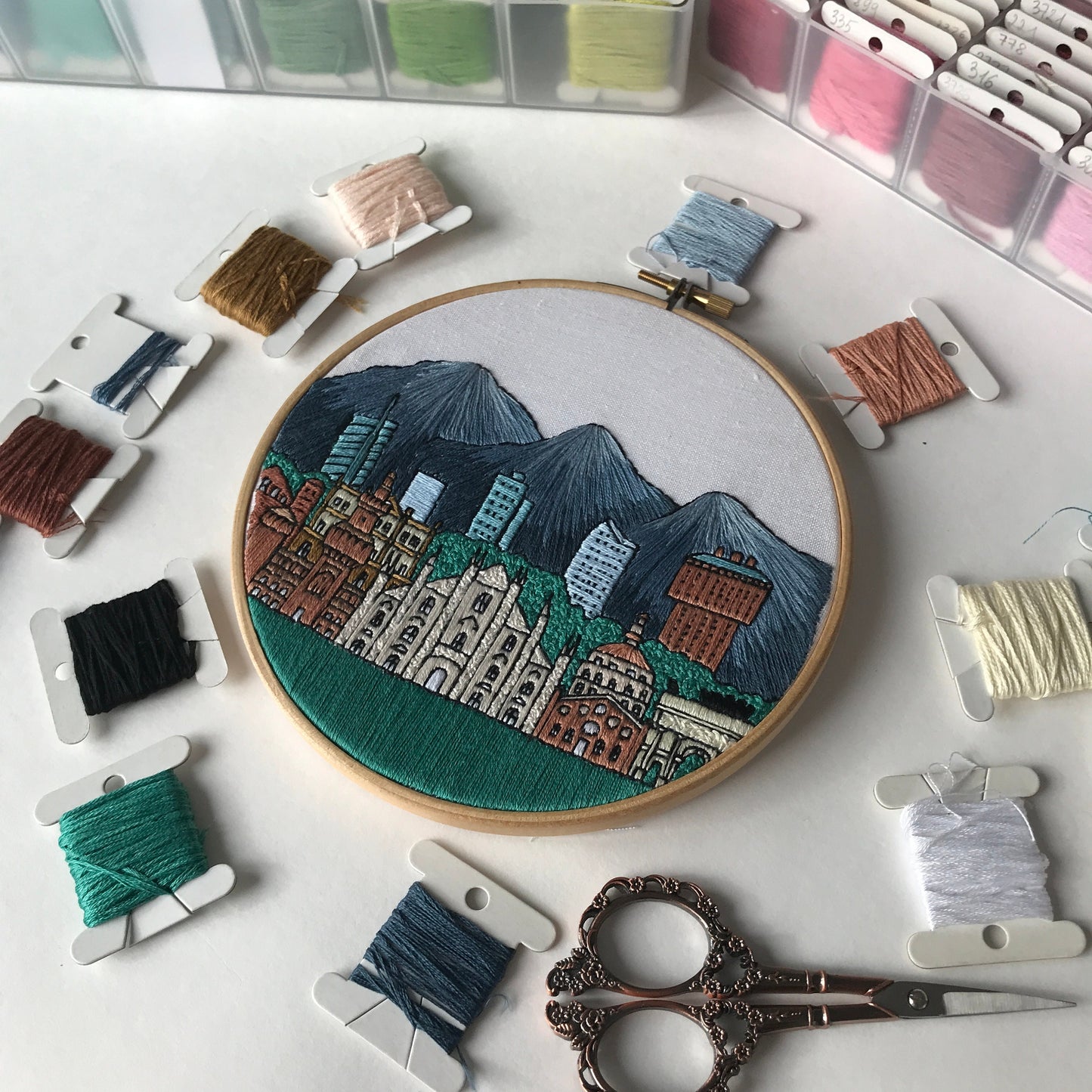 Milan, Italy, Architecture - Hand Embroidery Pattern (PDF)
