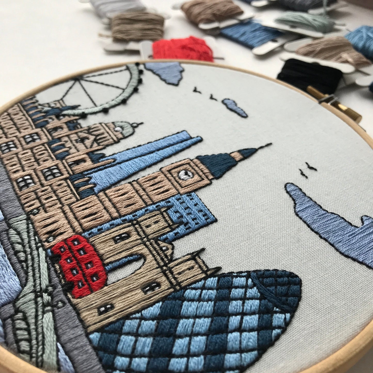 London, Vereinigtes Königreich, Stadtbild – Handstickmuster (PDF)