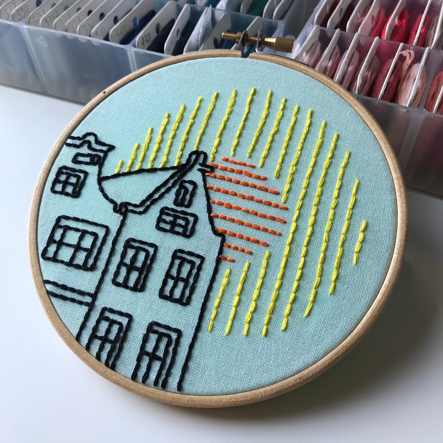 Houses and Sun, Architecture - Hand Embroidery Pattern (PDF)