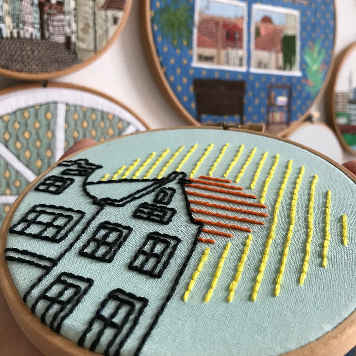 Houses and Sun, Architecture - Hand Embroidery Pattern (PDF)