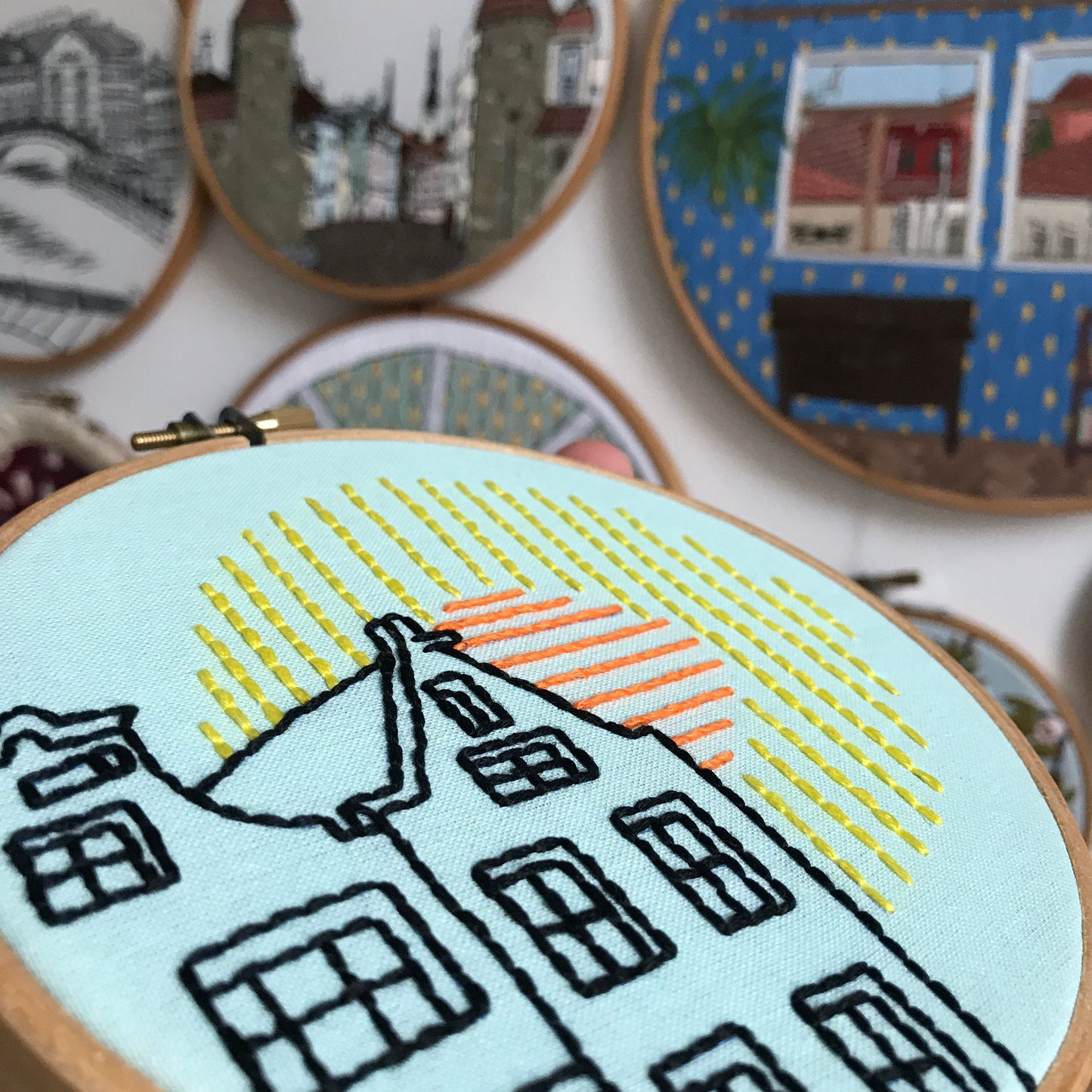 Houses and Sun, Architecture - Hand Embroidery Pattern (PDF)