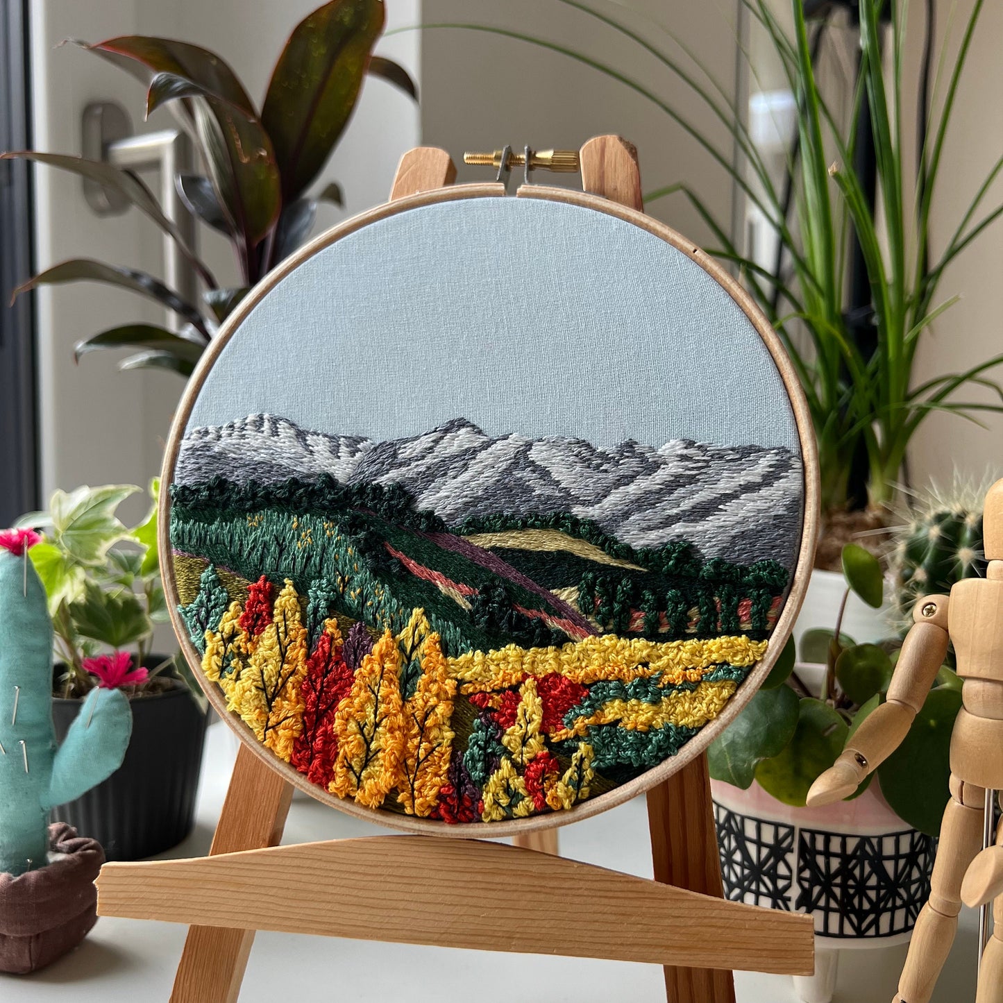 Mountain range in Fall, Landscape - Hand Embroidery Pattern (PDF)