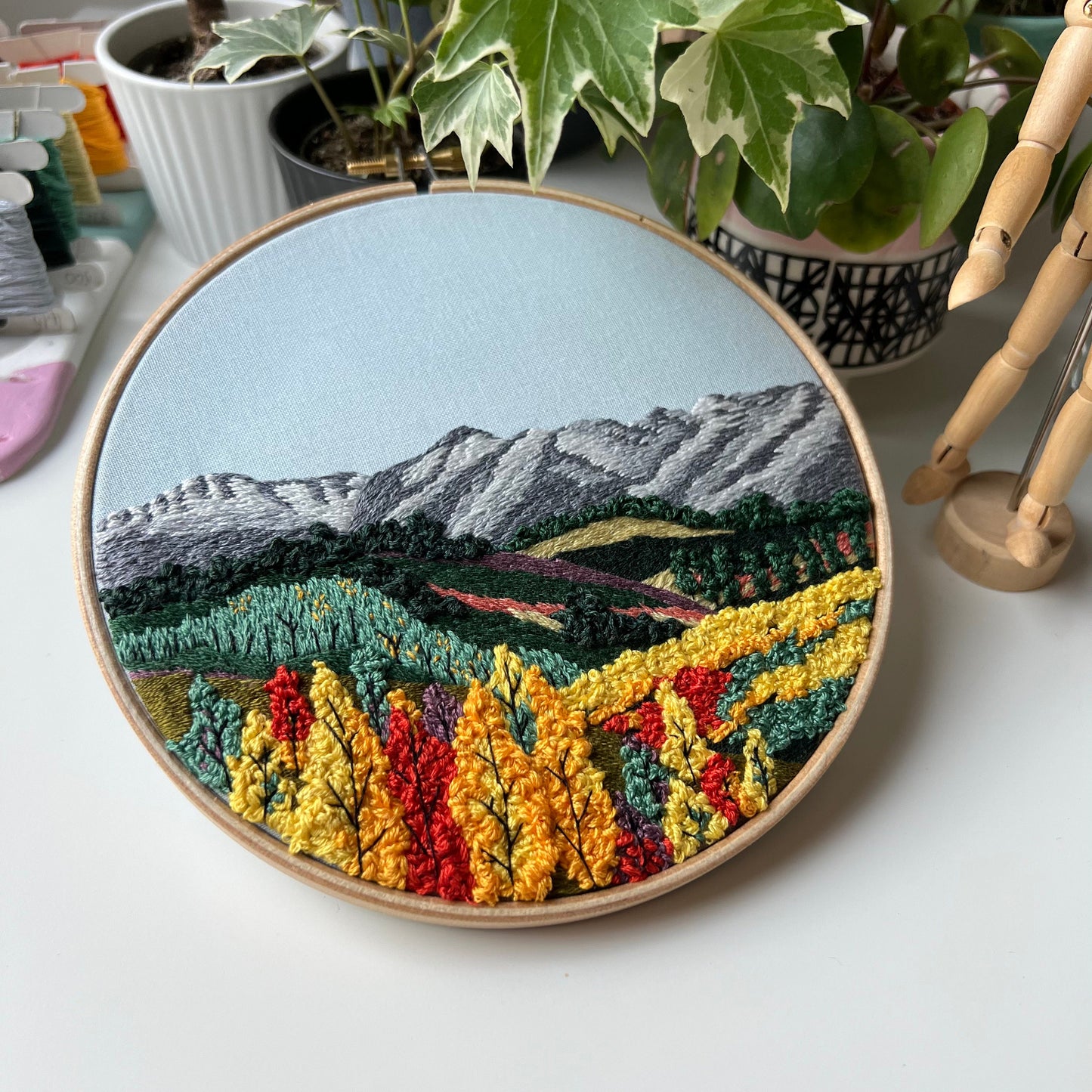 Mountain range in Fall, Landscape - Hand Embroidery Pattern (PDF)
