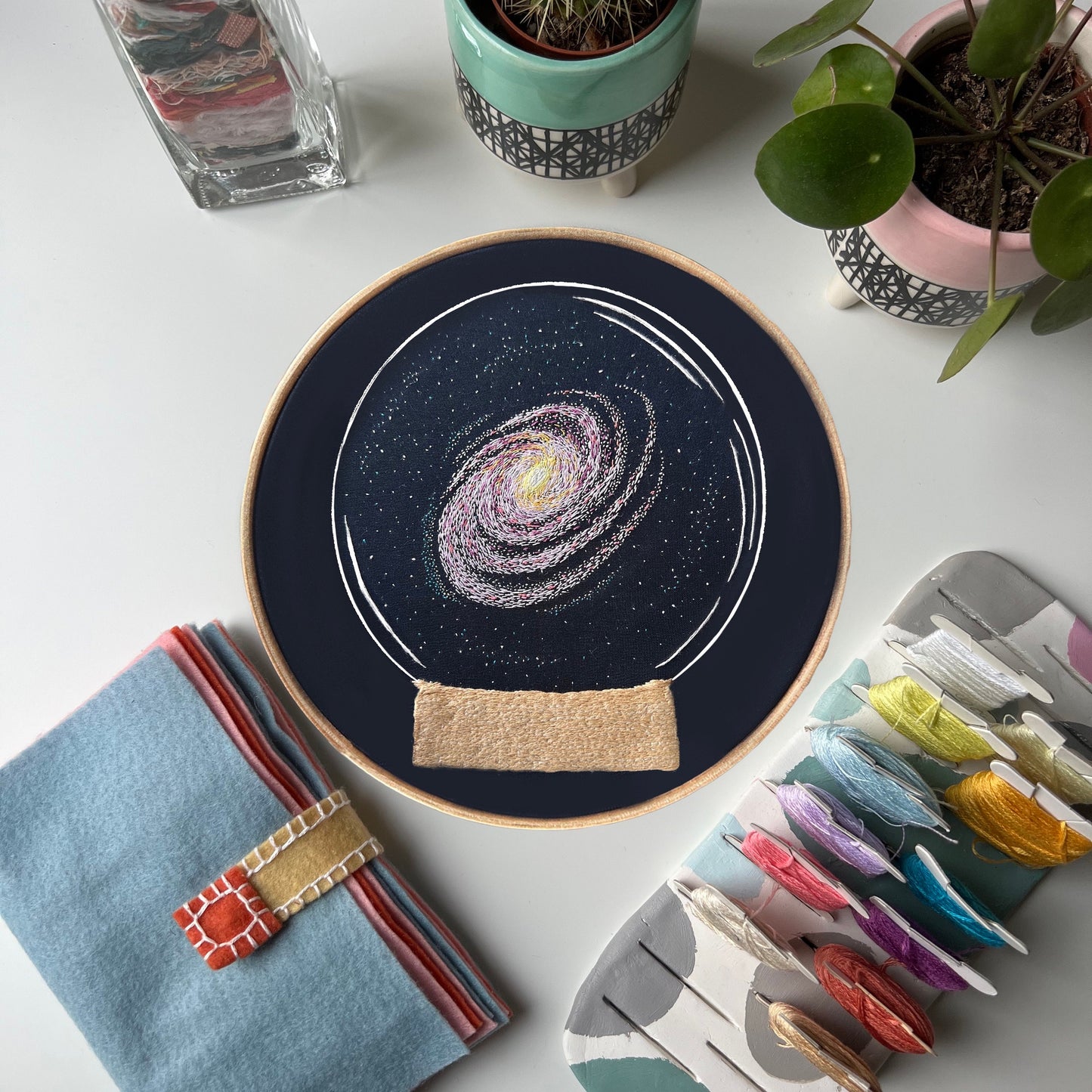 Milky Way in the snow globe - Hand Embroidery Pattern (PDF)