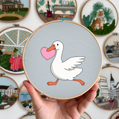Valentine Goose with a heart - Hand Embroidery Pattern (PDF) faimyxstitch.com
