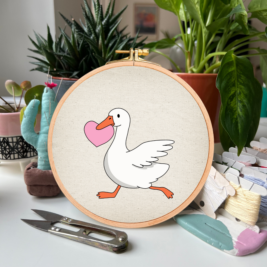 Valentine Goose with a heart - Hand Embroidery Pattern (PDF) faimyxstitch.com