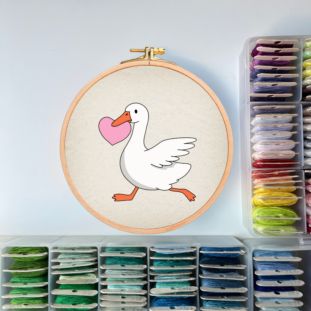 Valentine Goose with a heart - Hand Embroidery Pattern (PDF) faimyxstitch.com