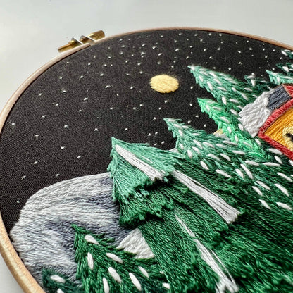 Treehouse in winter forest - Hand Embroidery Pattern (PDF)